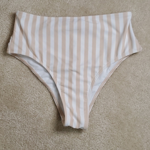Hollister swimsuit bottom,  sz: small NWOT - Picture 1 of 4